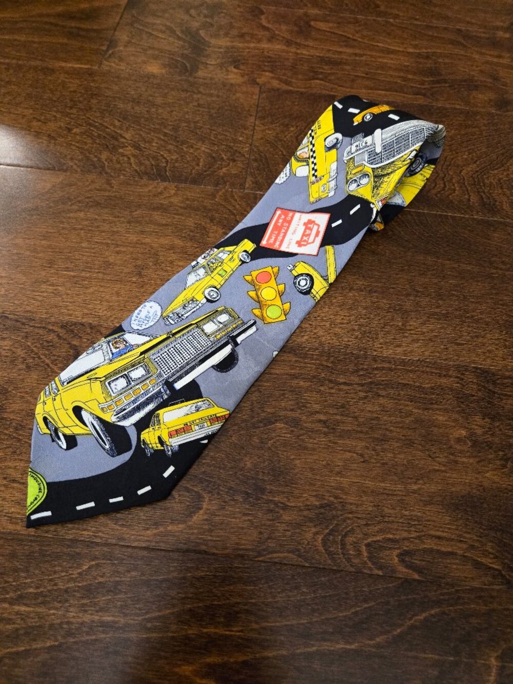 Nicole Miller 1991 Collection Taxi Print Vintage Silk Tie